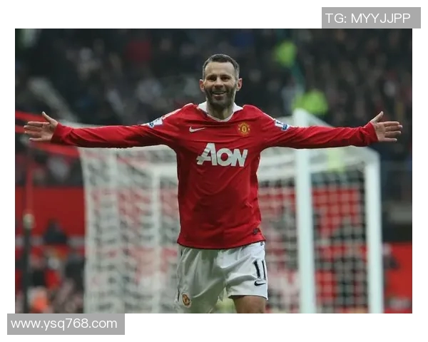 菠萝在足球界的传奇故事与他背后的明星魅力揭秘